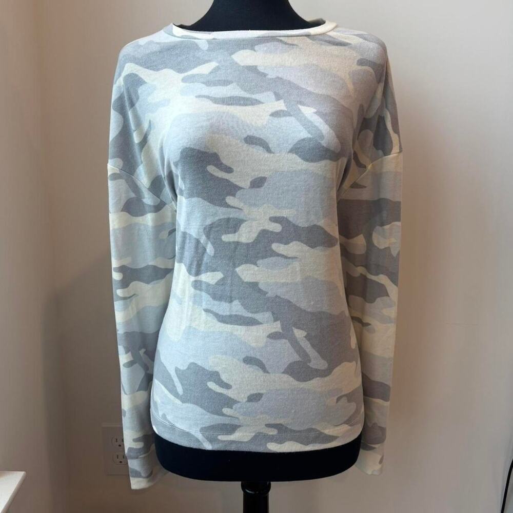 Time and Tru Gray Camoflauge Long Sleeve Crew Neck Soft Sweatshirt Sz XL NWT